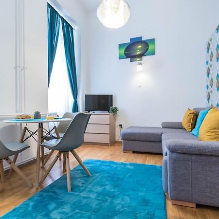 Adele'S Apartment Close To Danube And Fashion Street Budapest Exterior foto